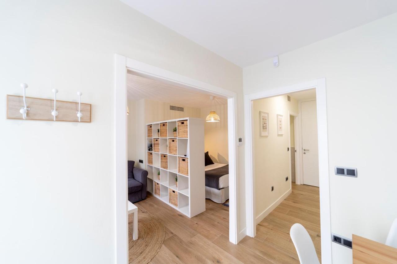 Apartamentos San Lazaro ซานติอาโก เด กอมโปสเตลา ภายนอก รูปภาพ